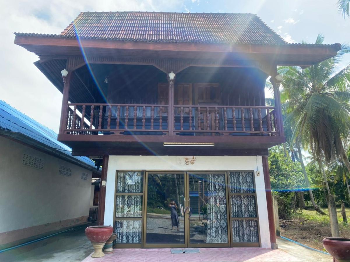 Hotel Reindeer House Wat Chedi Sichon Exterior foto